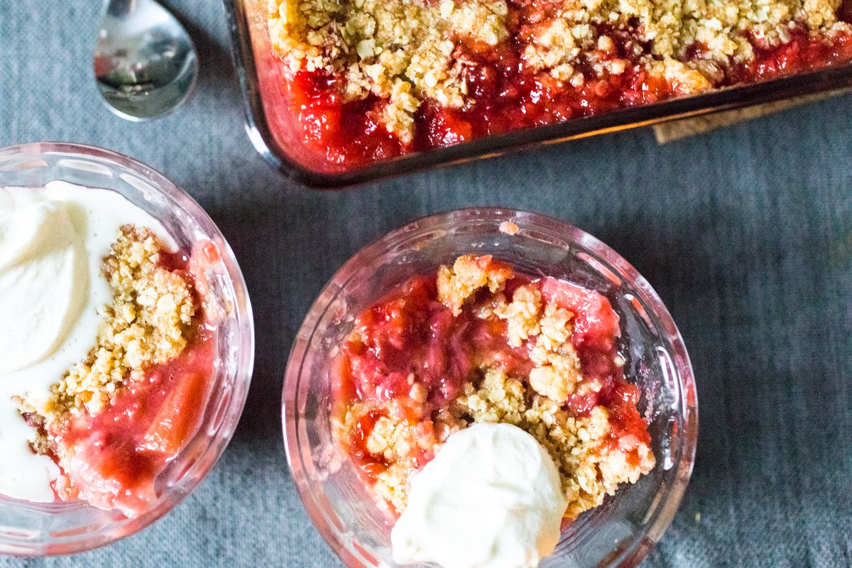 Strawberry Rhubarb Crisp